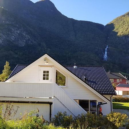 Bright And Cozy Apartment 1.5Km From City Centre Aurland Luaran gambar