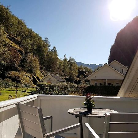 Bright And Cozy Apartment 1.5Km From City Centre Aurland Luaran gambar