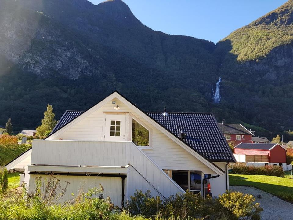 Bright And Cozy Apartment 1.5Km From City Centre Aurland Luaran gambar