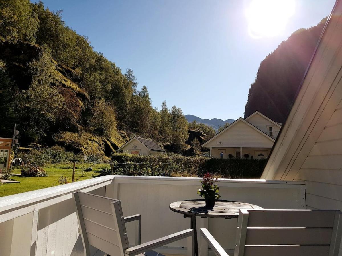 Bright And Cozy Apartment 1.5Km From City Centre Aurland Luaran gambar